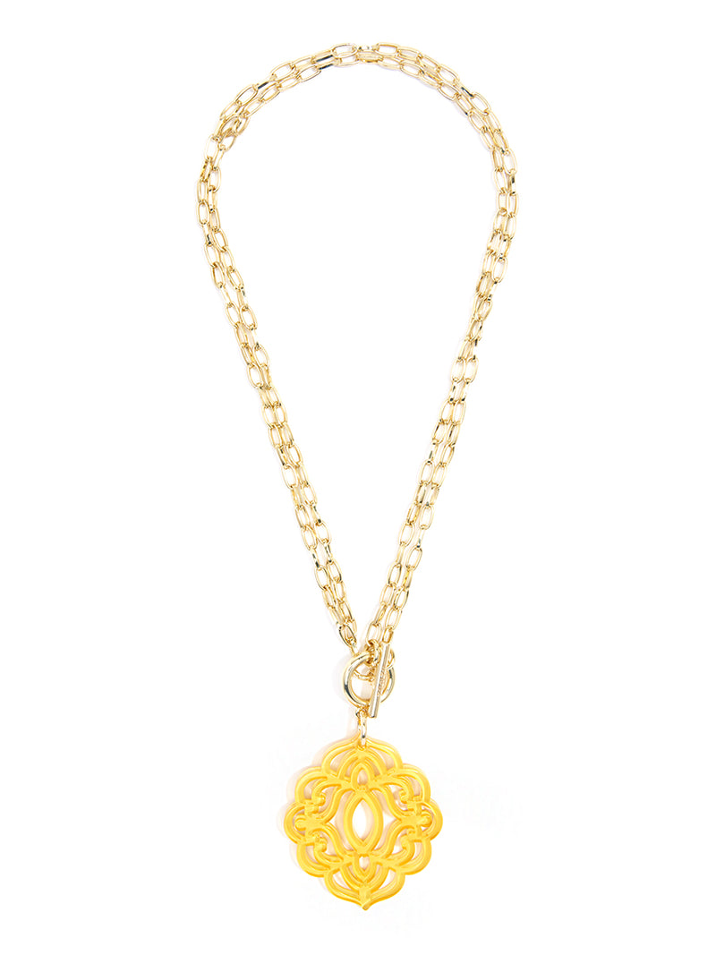Baroque Resin Pendant Necklace - Yellow